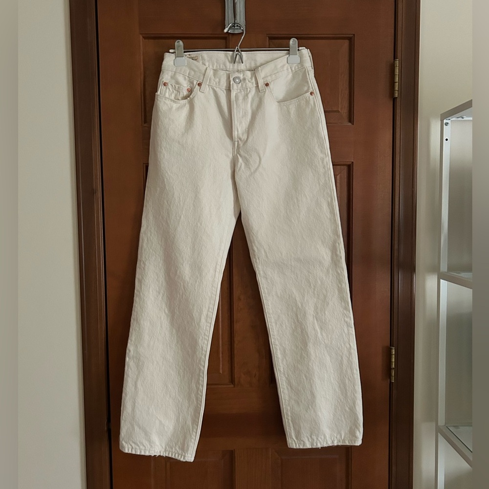 Levi’s Women’s 501 90’s Jeans in Ecru Size 28